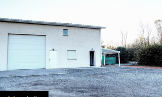 Divers  174 m² à louer à Tignieu-Jameyzieu (38230)