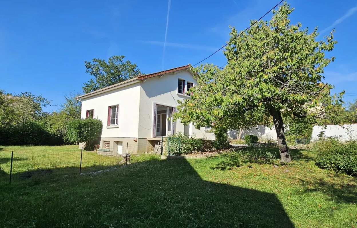 maison 4 pièces 73 m2 à vendre à Varennes-Jarcy (91480)