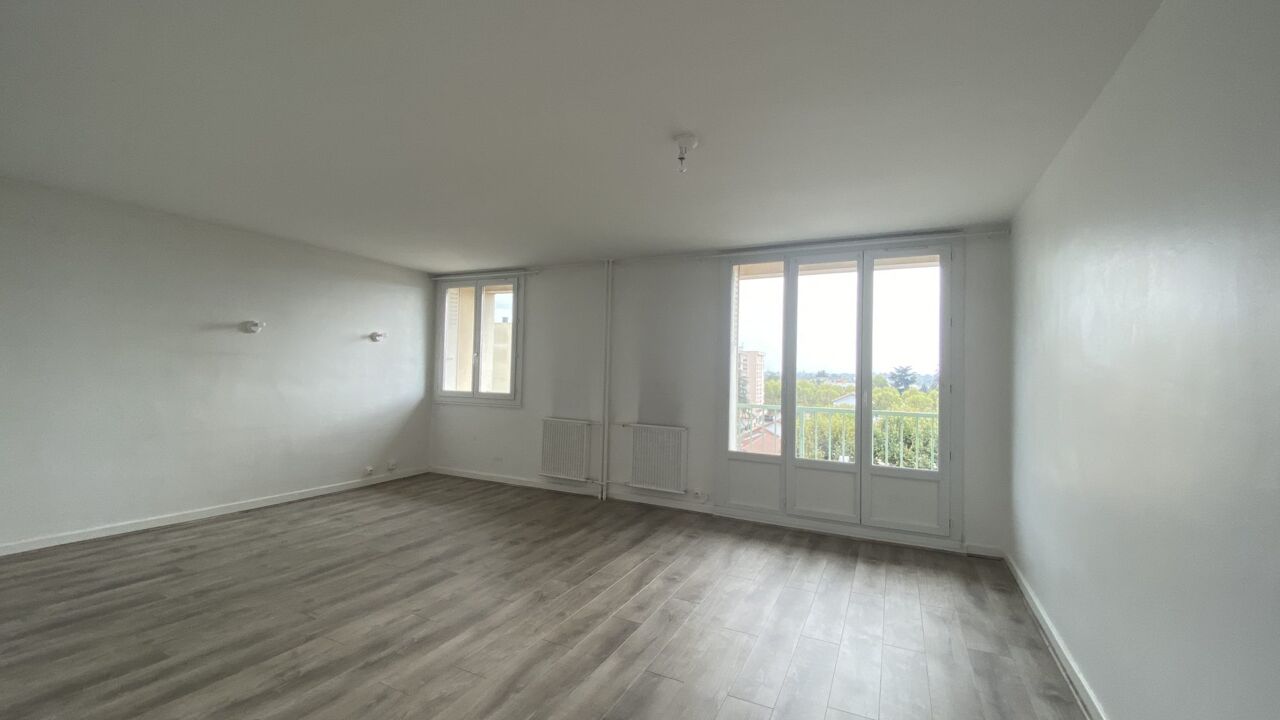 appartement 4 pièces 70 m2 à louer à Romans-sur-Isère (26100)