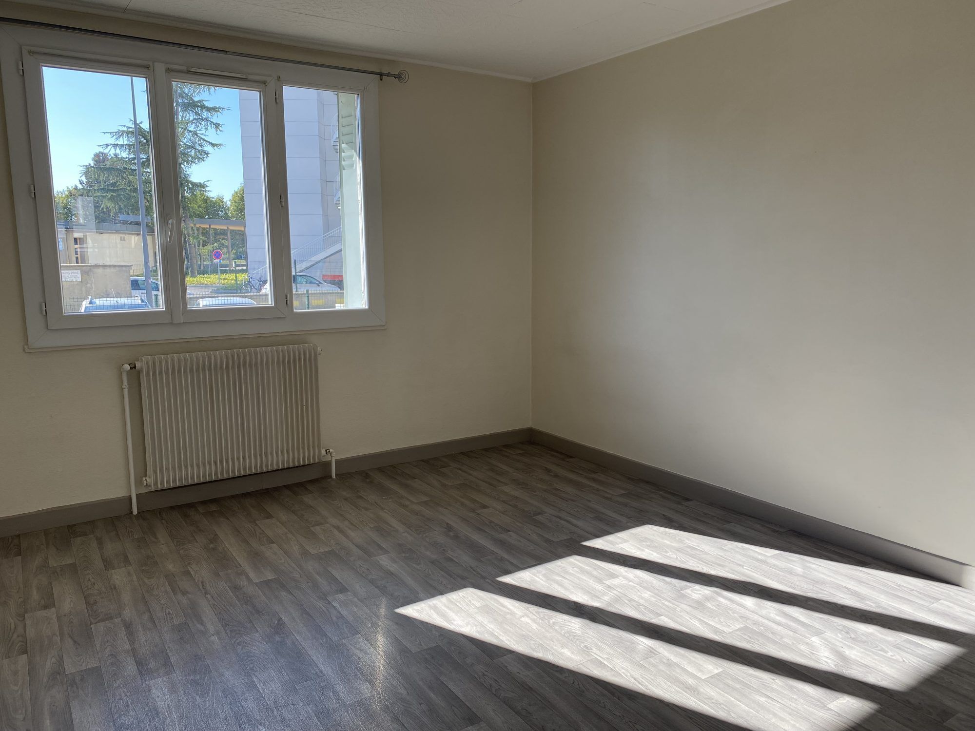 Appartement 3 pièces  à louer Romans-sur-Isère 26100