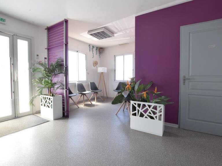 Local commercial Andilly 263 m² - 3 lots - plain pied - normes PMR — photo 1