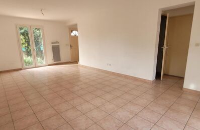 location maison 958 € CC /mois à proximité de Fourques (30300)