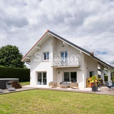 Maison 6 pièces 144 m²