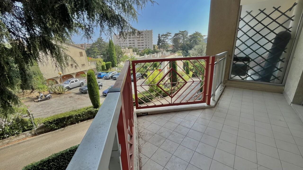 appartement 2 pièces 38 m2 à vendre à Nice (06200)