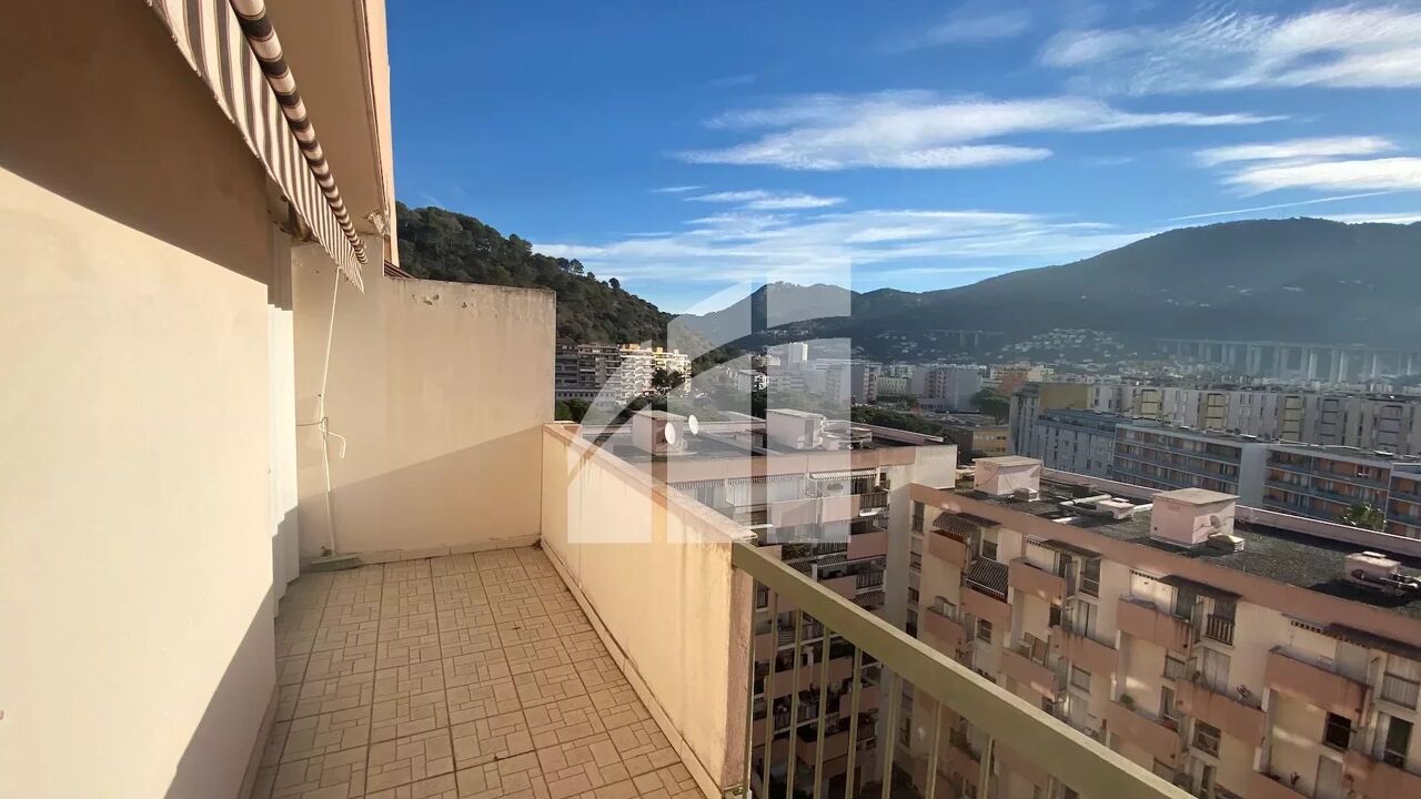 appartement 2 pièces 54 m2 à vendre à Nice (06300)