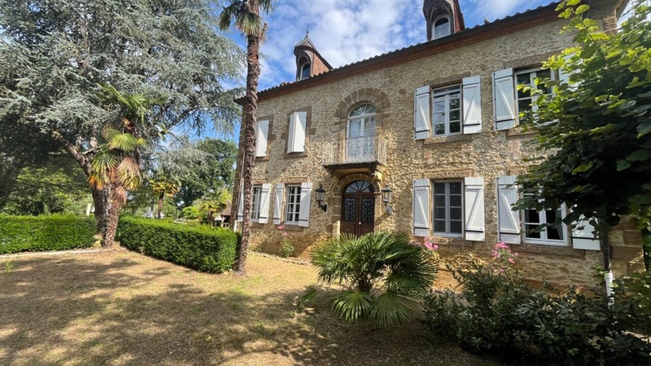 maison 14 pièces 550 m2 à vendre à Nogaro (32110)