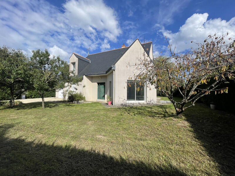 Villa / Maison 8 pièces  à vendre Saumur 49400