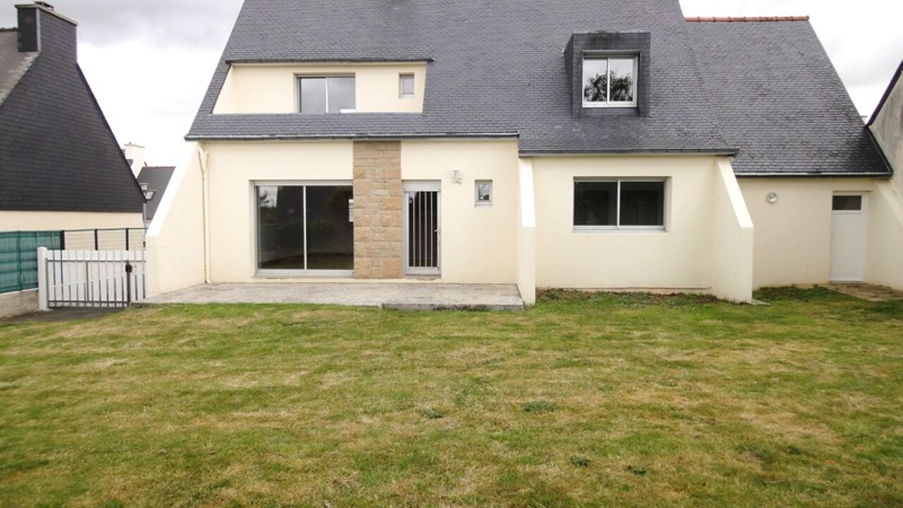 maison 6 pièces 120 m2 à vendre à Carhaix-Plouguer (29270)