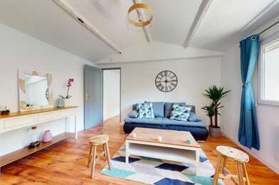 Immeuble  599000 €