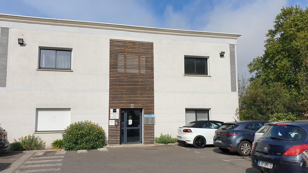 bureau  pièces 42730 m2 à vendre à Avignon (84000)