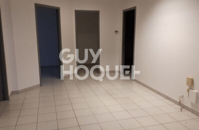 location bureau 510 € CC /mois à proximité de Saint-Maurice-d'Ibie (07170)