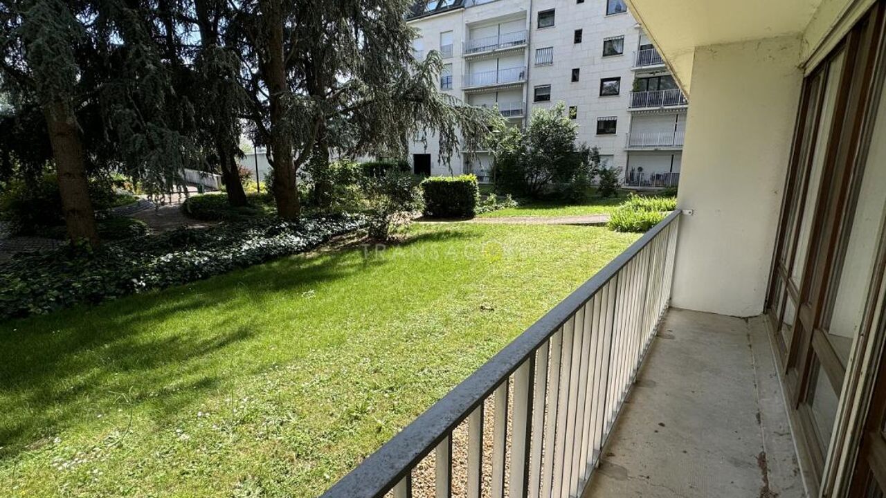 bureau 3 pièces 63 m2 à vendre à Tours (37200)