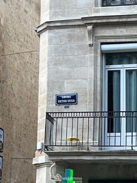 Local - 97m² - Bordeaux