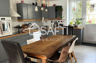 vente maison 252 100 € à proximité de Montebourg (50310)