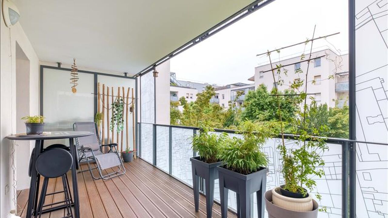 appartement 4 pièces 81 m2 à vendre à Lyon 8 (69008)