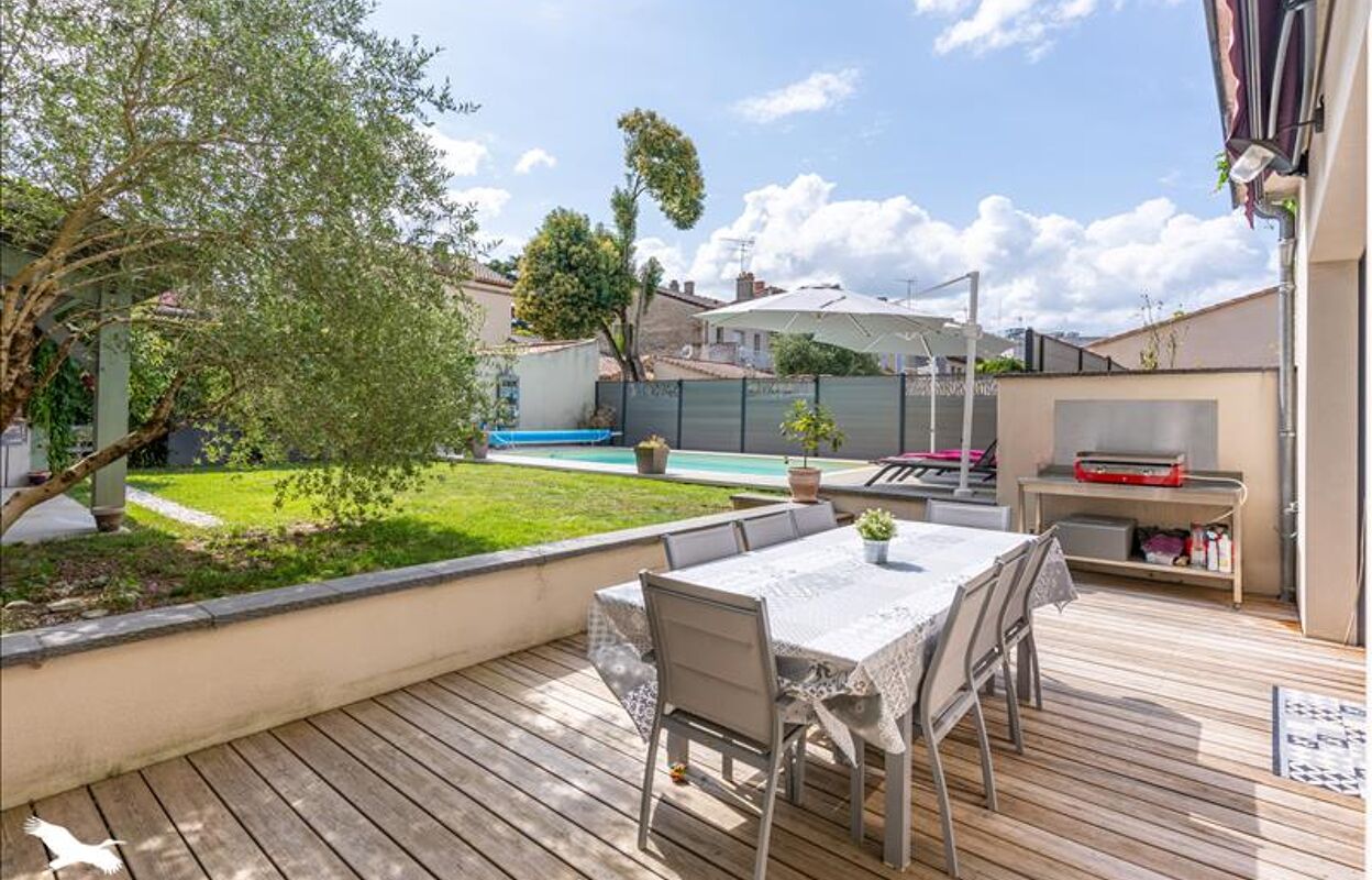 maison 7 pièces 235 m2 à vendre à Marmande (47200)