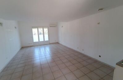 location appartement 745 € CC /mois à proximité de Salon-de-Provence (13300)