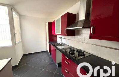 location appartement 1 100 € CC /mois à proximité de Montigny-le-Bretonneux (78180)