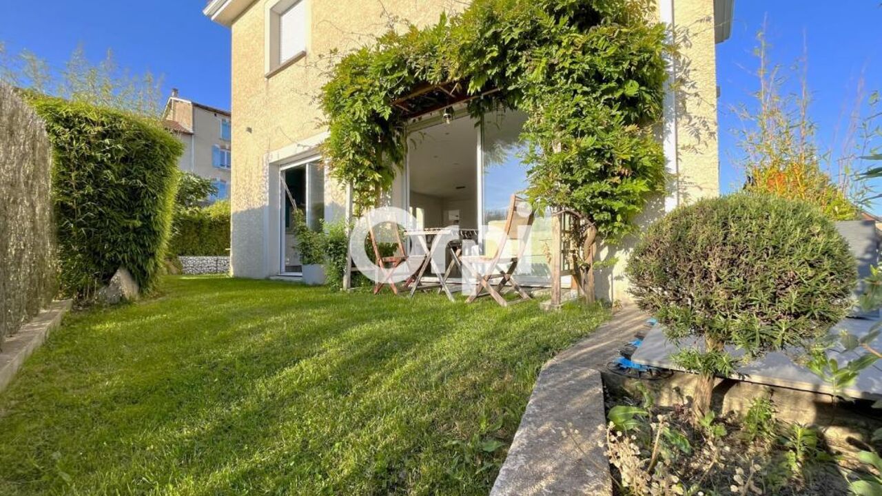 maison 5 pièces 114 m2 à vendre à La Chapelle-sur-Coise (69590)