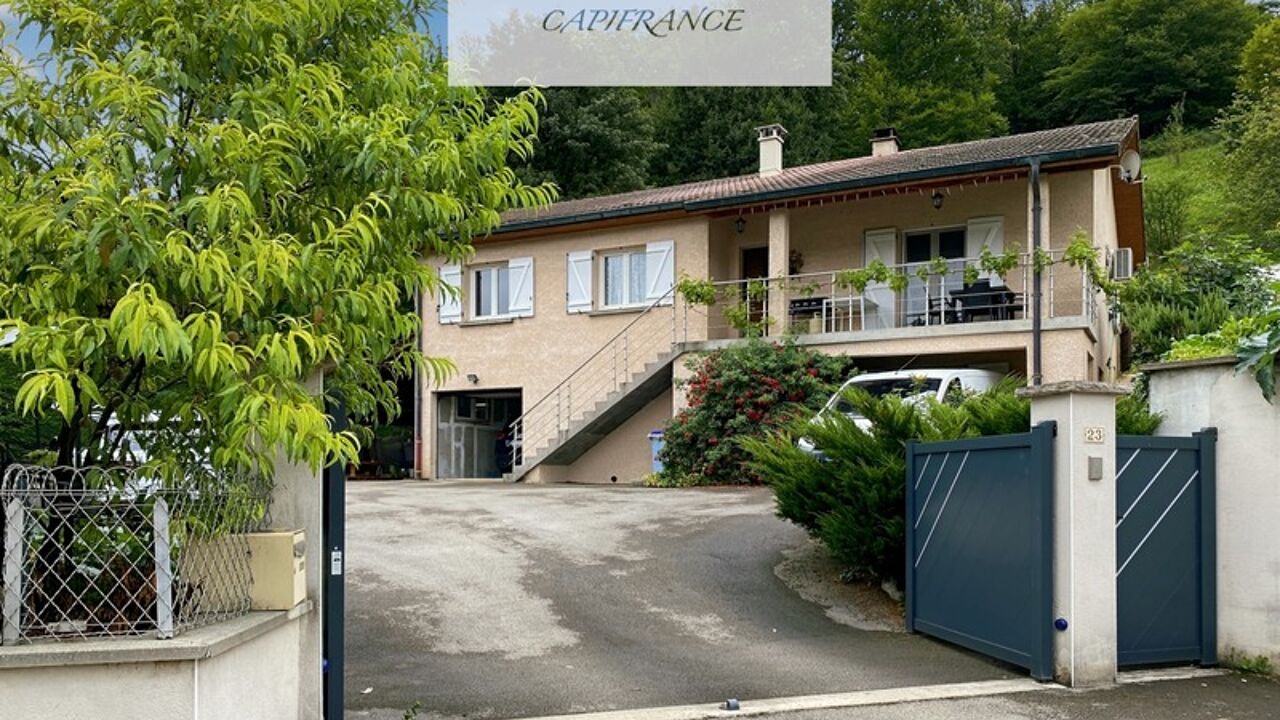 maison 5 pièces 126 m2 à vendre à Lavancia-Epercy (01590)