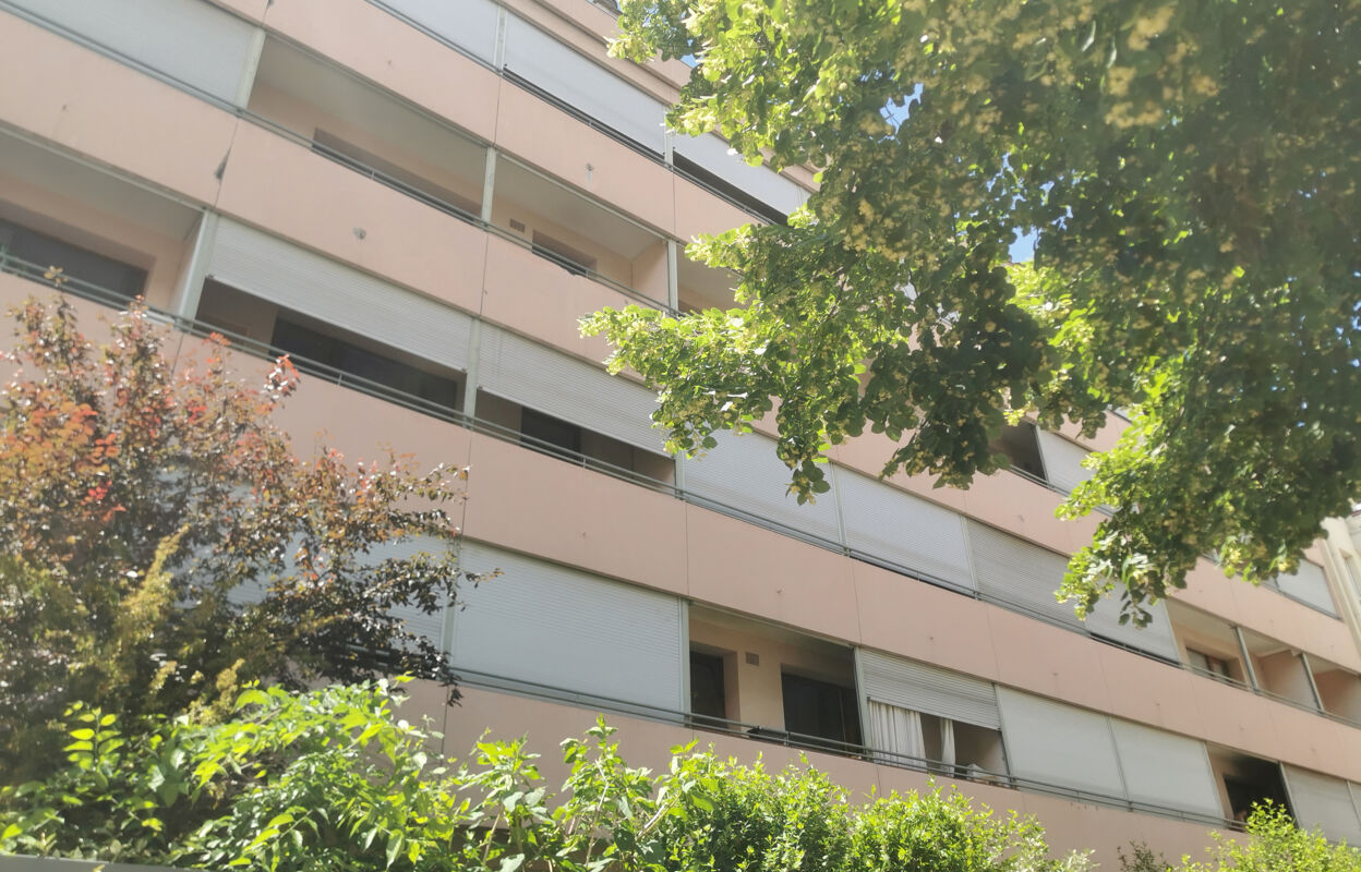 appartement 1 pièces 28 m2 à vendre à Lyon 8 (69008)