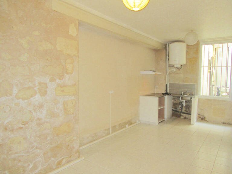 A VENDRE APPARTEMENT DE TYPE 2 LOUE - SECTEUR BORDEAUX VICTOIRE / CAPUCINS — photo 1