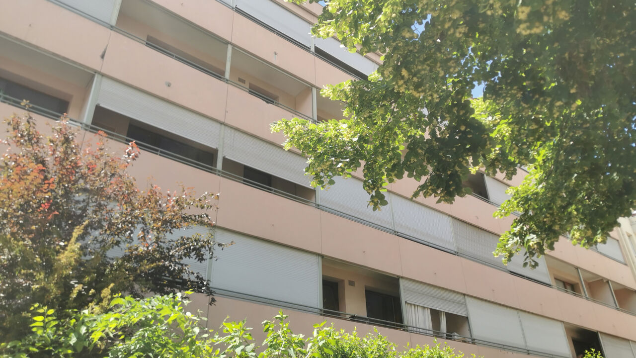 appartement 1 pièces 28 m2 à vendre à Lyon 8 (69008)