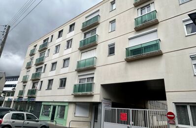 location appartement 750 € CC /mois à proximité de Luisant (28600)