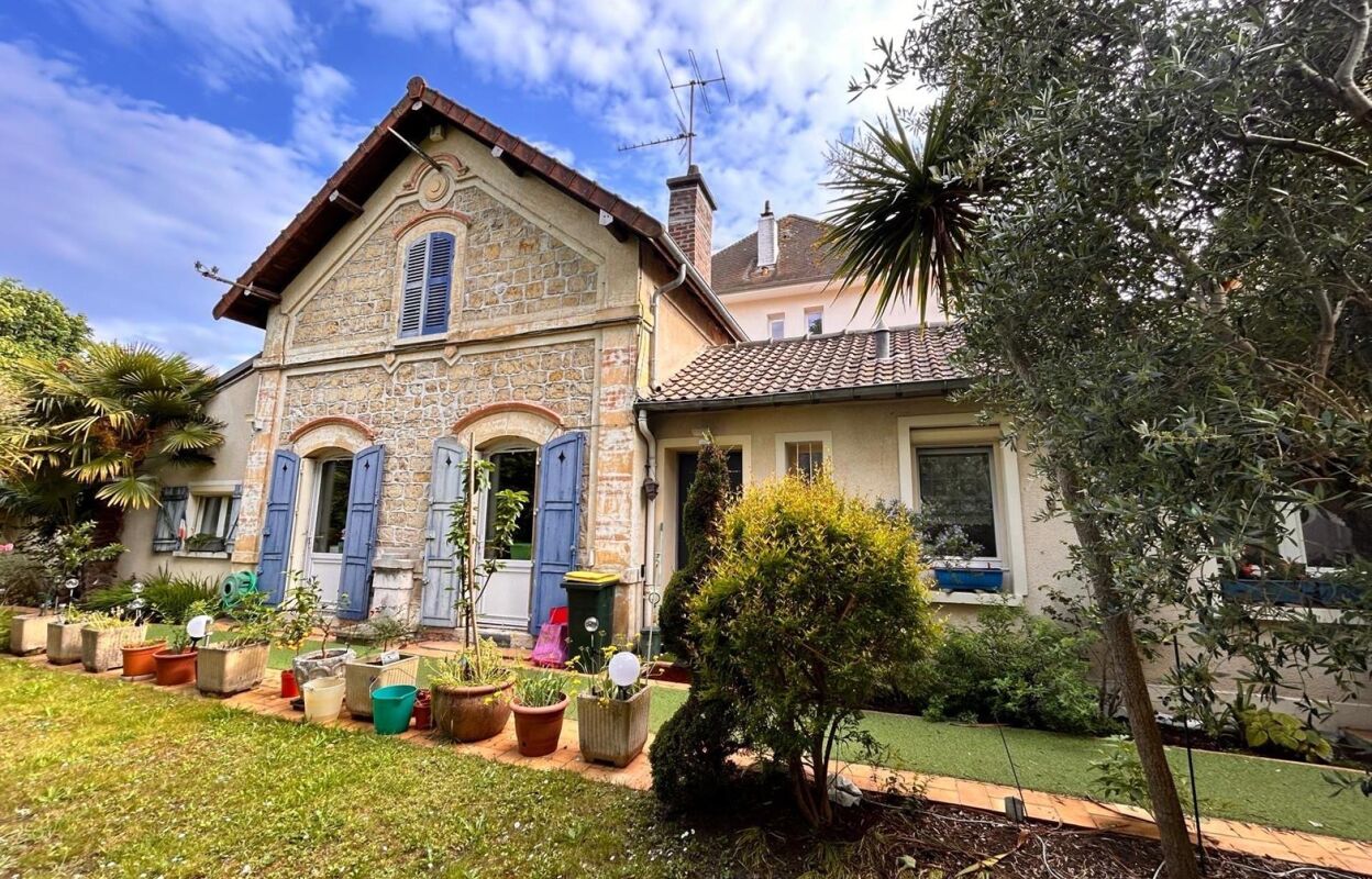 maison 8 pièces 181 m2 à vendre à Croissy-sur-Seine (78290)