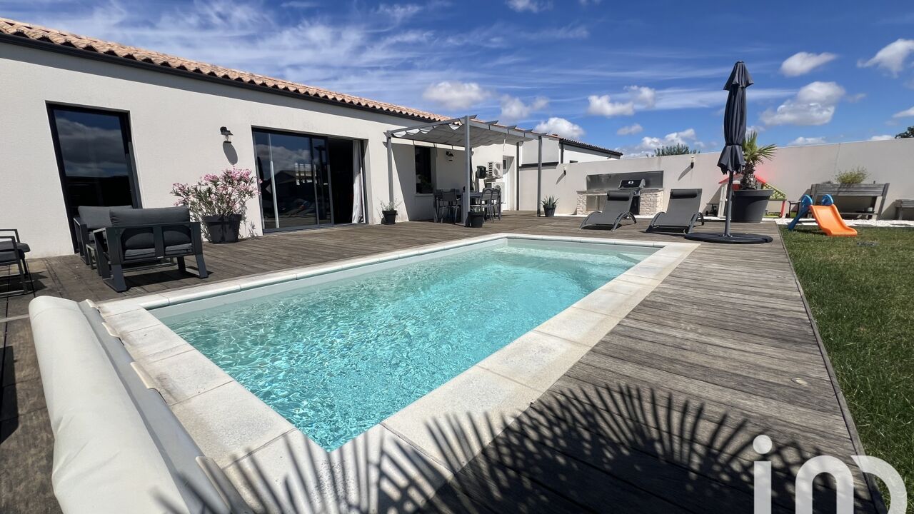 maison 4 pièces 87 m2 à vendre à Angliers (17540)