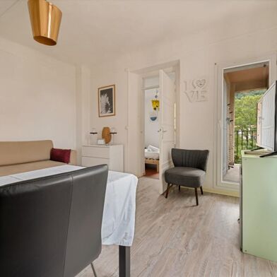 Appartement 2 pièces 630 €