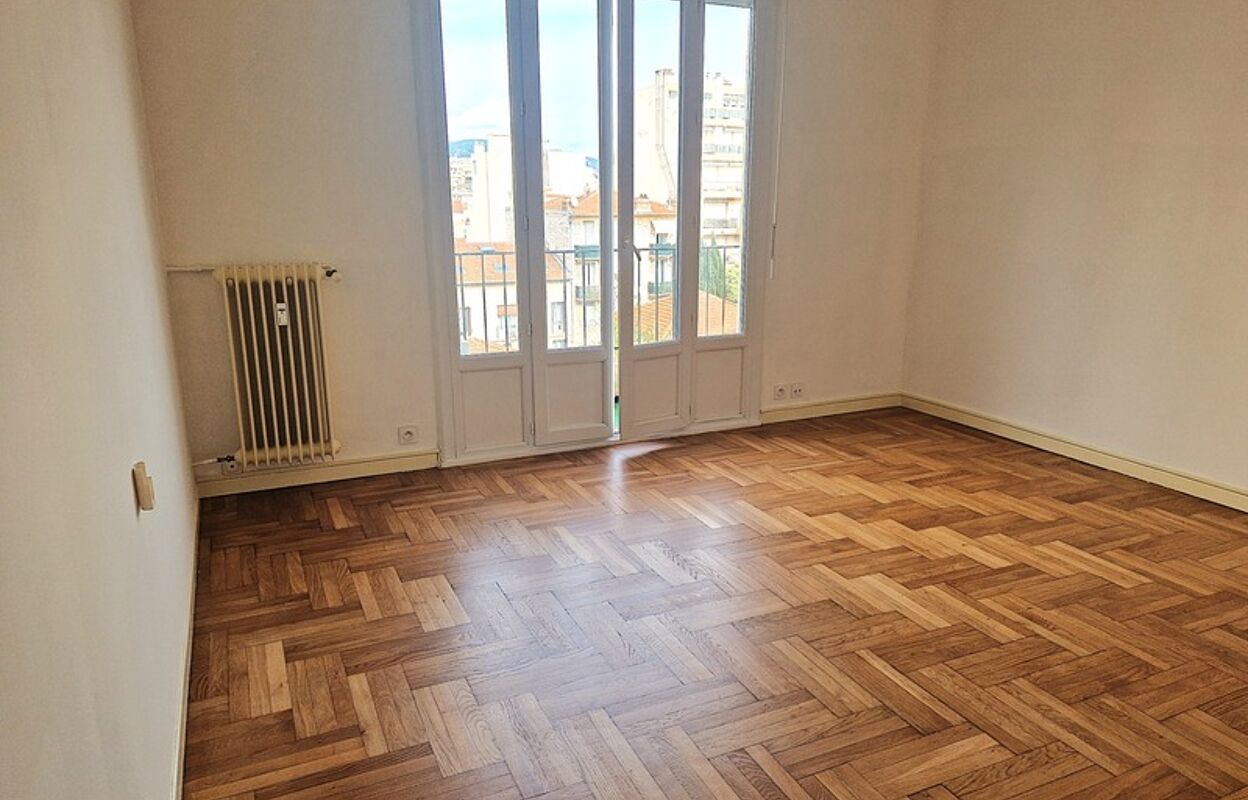 appartement 2 pièces 55 m2 à louer à Nice (06200)