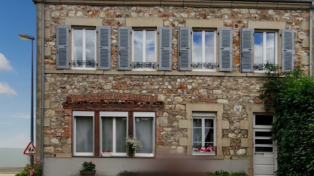 maison 7 pièces 217 m2 à vendre à Pionsat (63330)