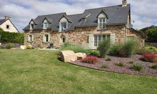 Maison 8 Pièces 220 m² à vendre à Jugon-les-Lacs (22270)