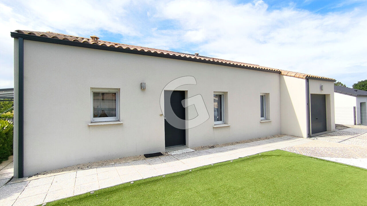 maison 4 pièces 81 m2 à vendre à Saint-Avaugourd-des-Landes (85540)