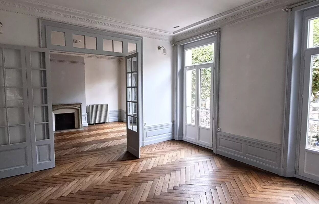 appartement 5 pièces 127 m2 à louer à Chambéry (73000)