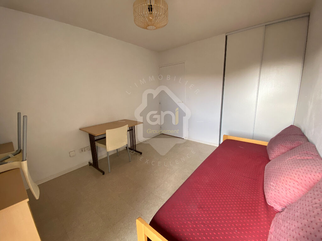 Appartement 1 pièces  à louer Nîmes 30900