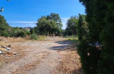 terrain  pièces 545 m2 à vendre à Roquebrune-sur-Argens (83520)