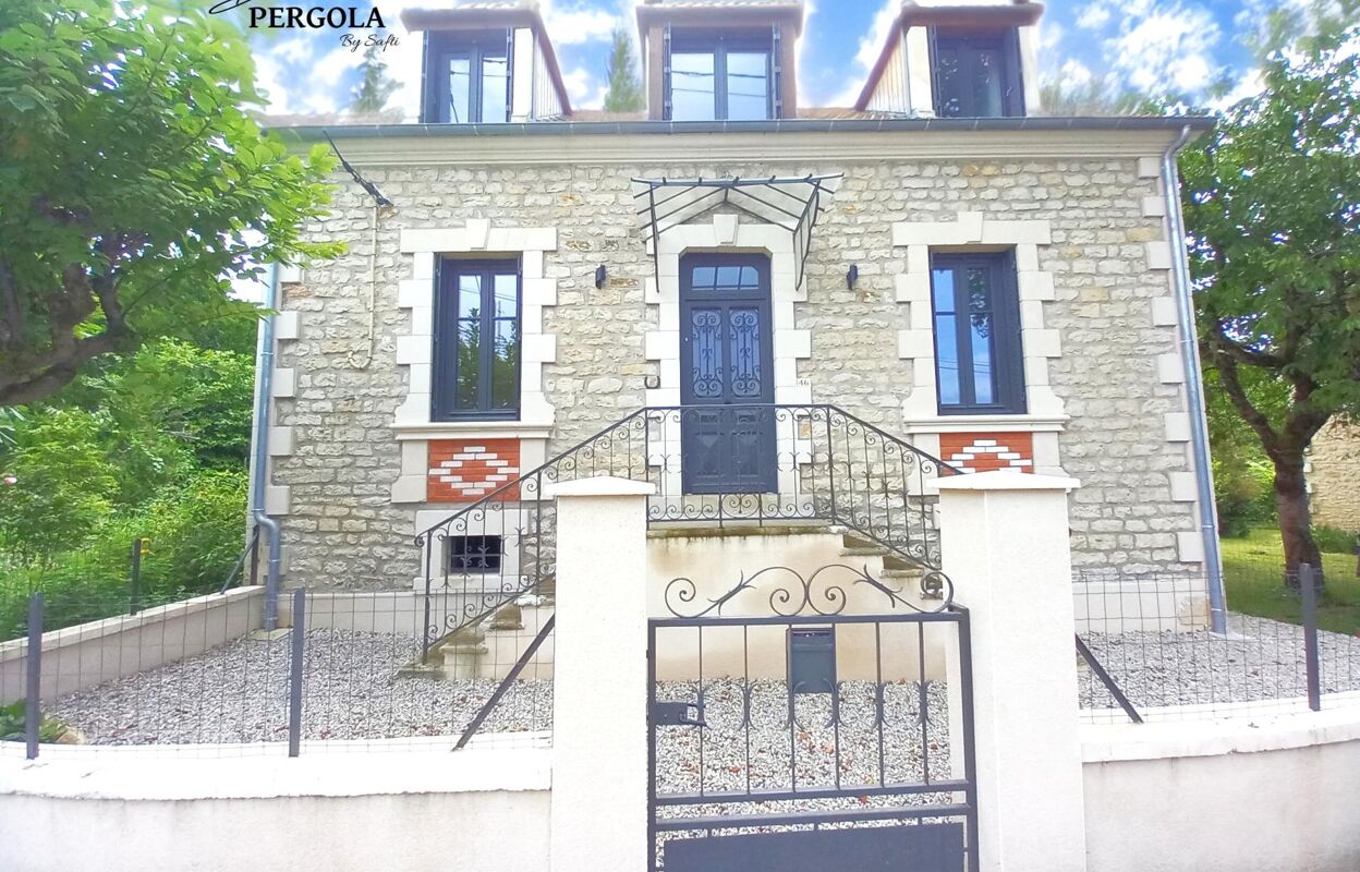 maison 5 pièces 102 m2 à vendre à Montignac (24290)