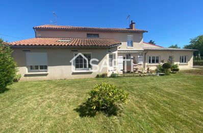 vente maison 165 000 € à proximité de Champdeniers-Saint-Denis (79220)