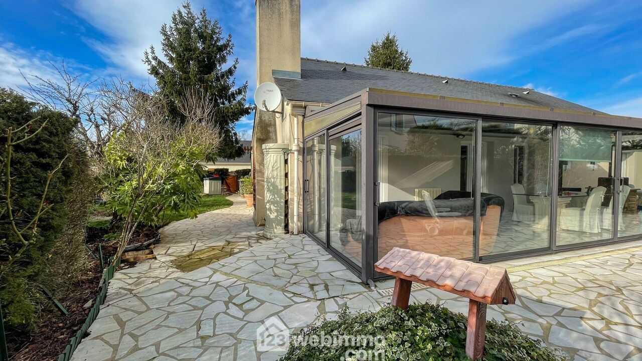 maison 5 pièces 131 m2 à vendre à Marolles-en-Brie (94440)