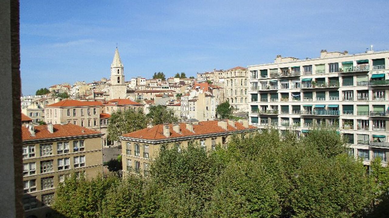 appartement 1 pièces 32 m2 à louer à Marseille 2 (13002)