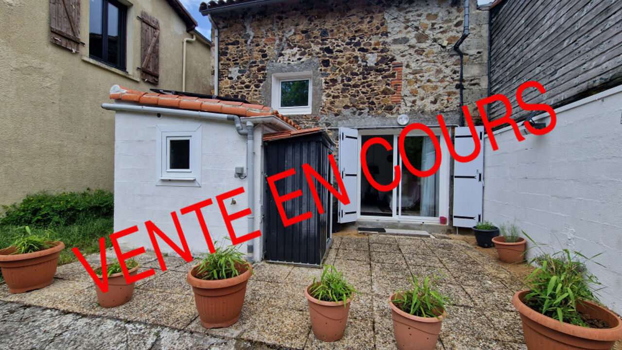 maison 2 pièces 30 m2 à vendre à Pouzauges (85700)