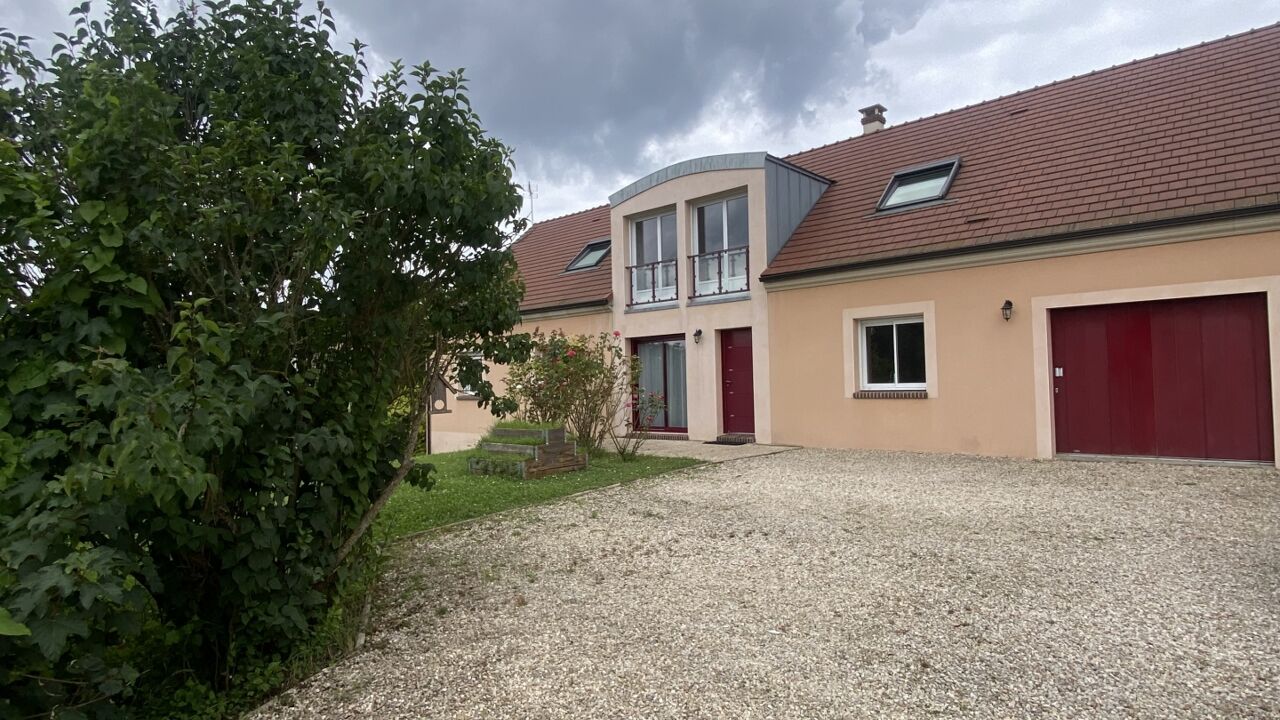 maison 4 pièces 200 m2 à vendre à Joigny (89300)