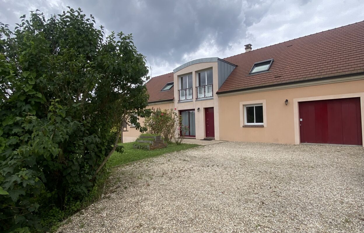 maison 7 pièces 200 m2 à vendre à Joigny (89300)