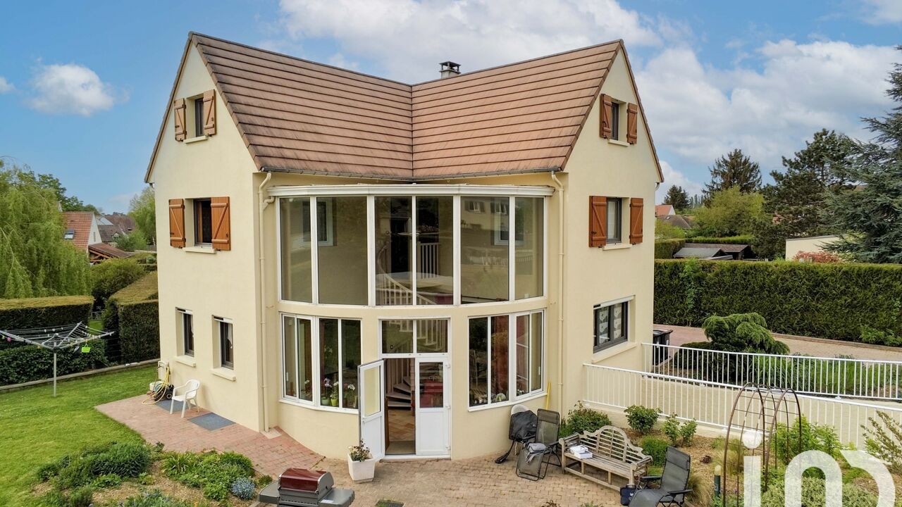 maison 5 pièces 168 m2 à vendre à Saint-Soupplets (77165)