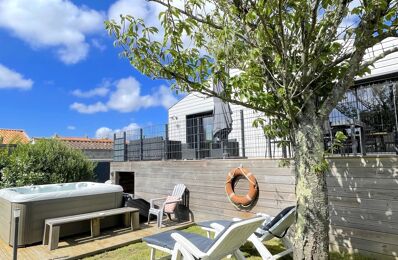 vente maison 749 000 € à proximité de Brem-sur-Mer (85470)