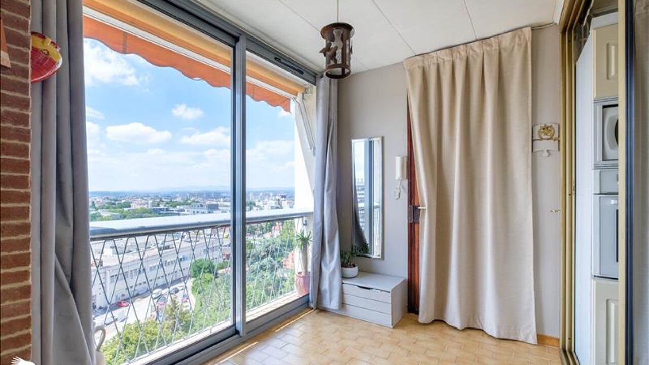 appartement 4 pièces 68 m2 à vendre à Bron (69500)