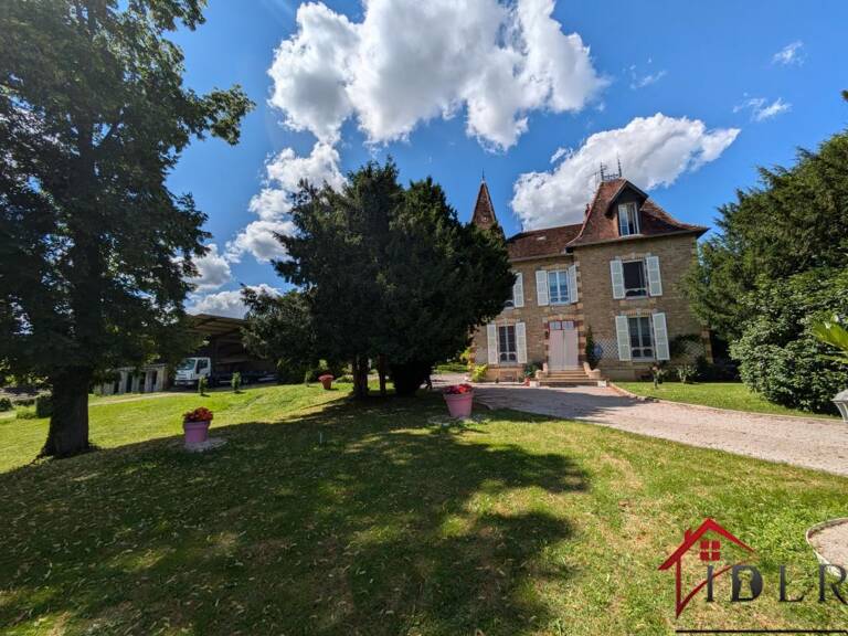 Maison individuelle avec 2 hectares de terrain, piscine, han — photo 1
