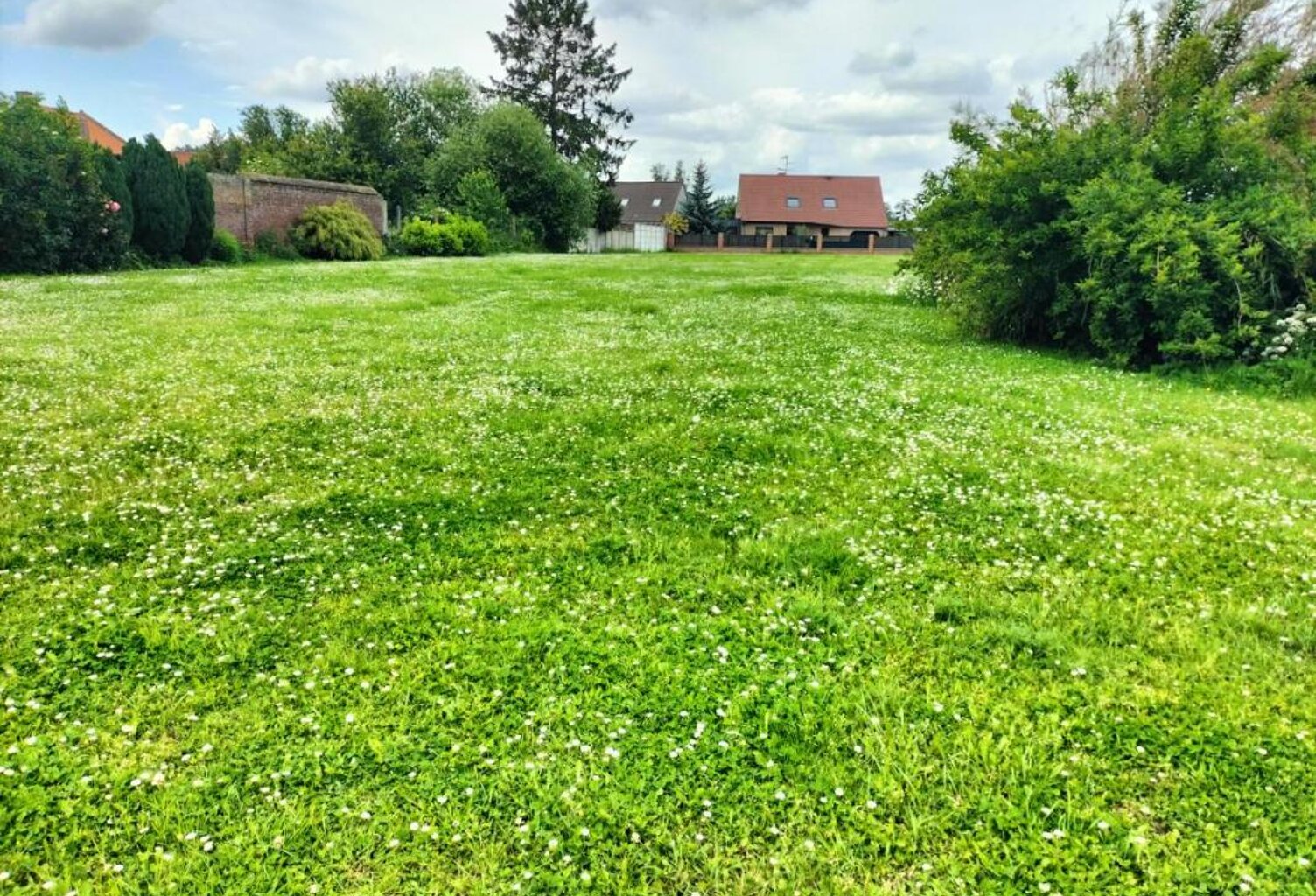 Terrain à bâtir — photo 1